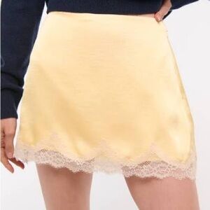 NWT Abercrombie Satin Lace-Hem Mini Skort